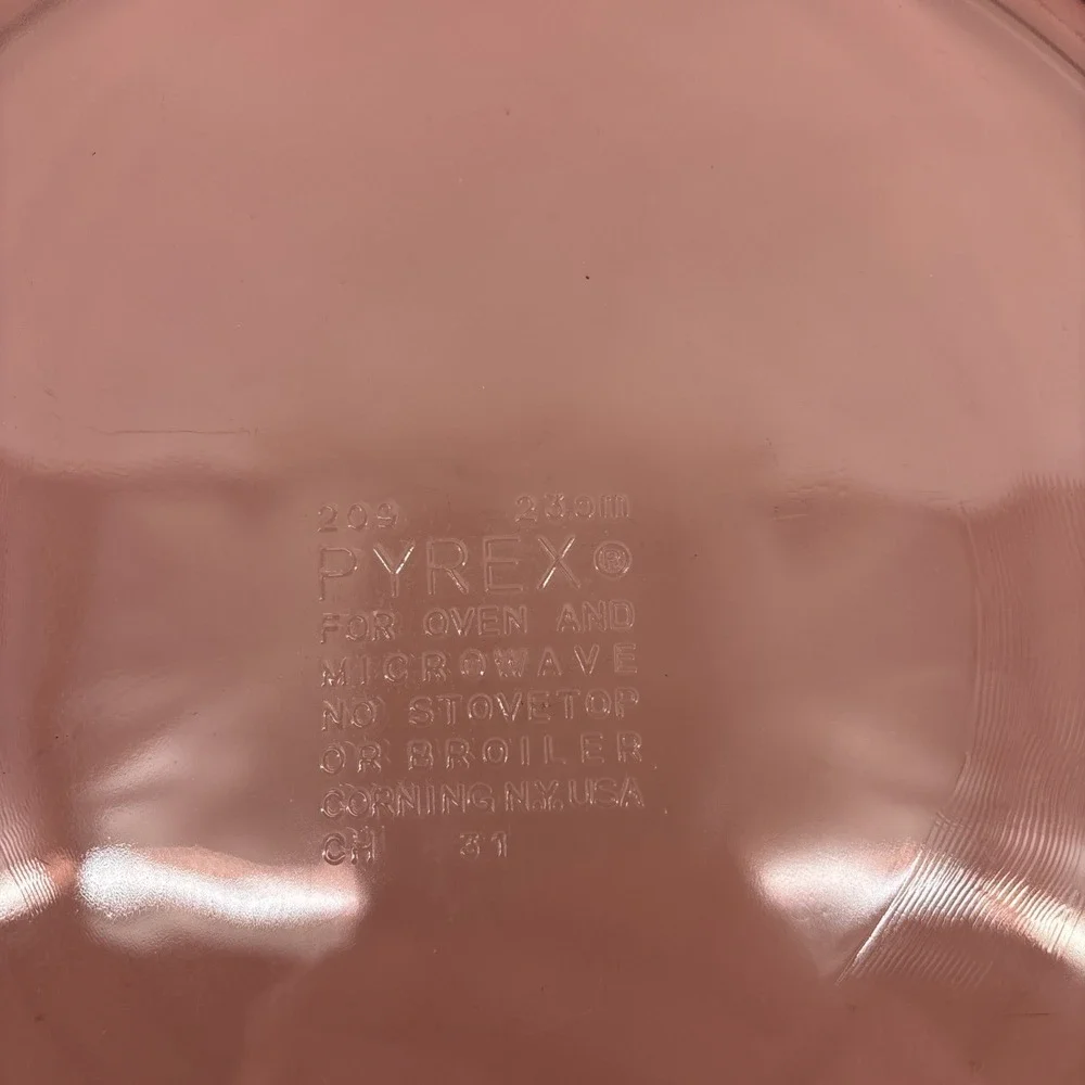 Vintage Pyrex 209 Pie Pan 9